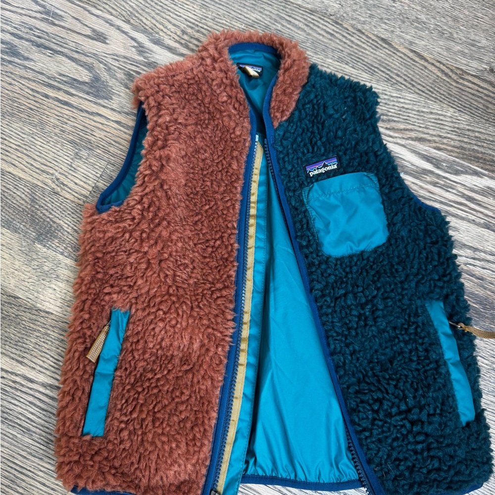 Patagonia Kids Fleece Vest - Teal and Rust